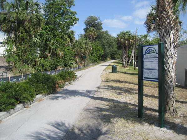 Southern Beginning of Trail Southern Beginning of Trail